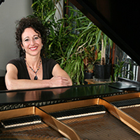 Andrea Clearfield